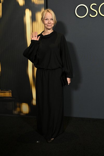 Памела Андерсон