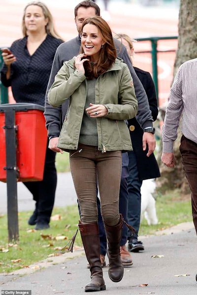 Кейт Миддлтон, сапоги