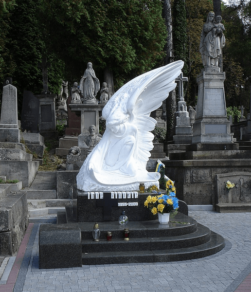 пам'ятник Ігорю Білозіру