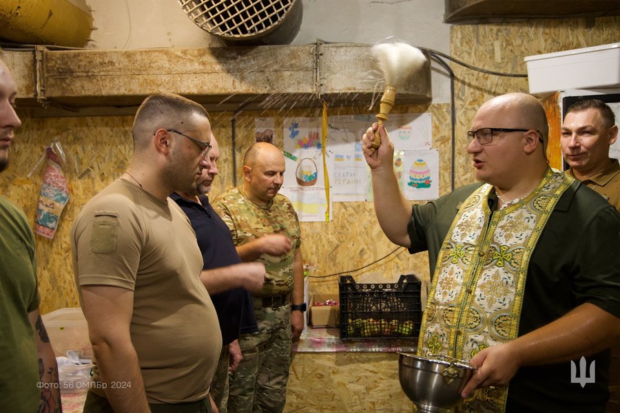 Яблучний Спас 2024 - Яблучний Спас 6 серпня - як ЗСУ святкують Яблучний Спас