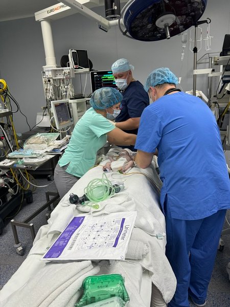 операция на сердце, ребенок, операционная, кардиохирургия, врачи, хирурги