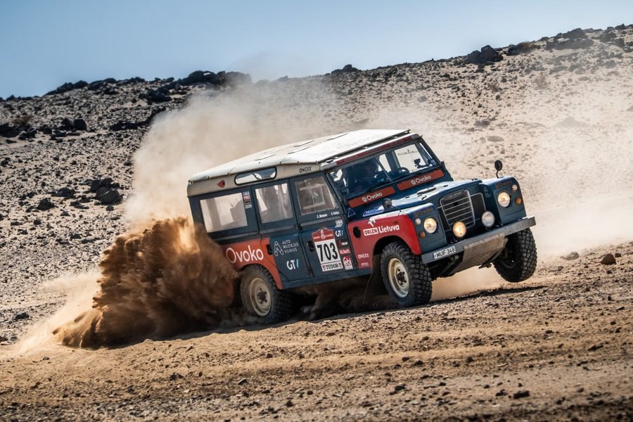 Land Rover Dakar Экипаж Каролиса Райсиса на Land Rover триумфовал в зачете Dakar Classic