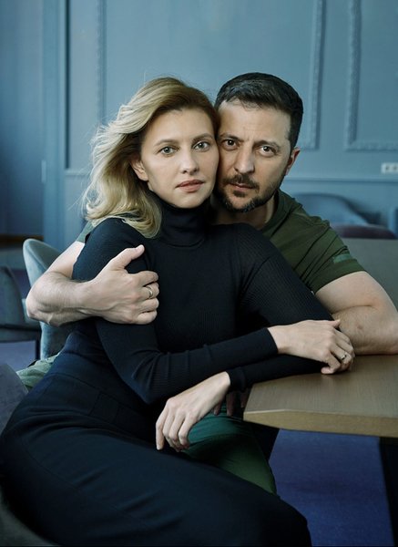 Елена Зеленская, Обложка для VOGUE c Еленой Зеленской, Энни Лейбовиц, первая леди Украины, фотосессия Елены Зеленской, фотосессия Зеленская Вог, журнал Вог, журнал Vogue, портрет храбрости, фотографии Энни Лейбовиц, фото Энни Лейбовиц
