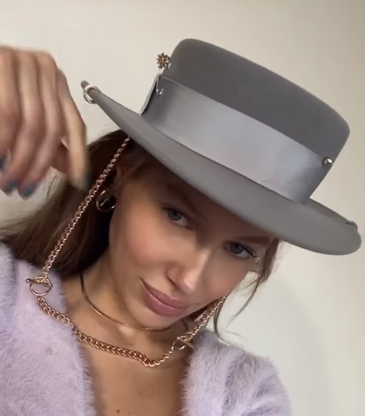 Николь Потуральски, RB, Руслан Багинский, шляпа