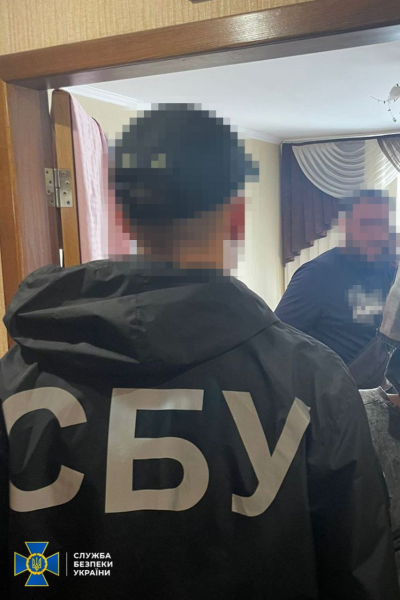 В Черкасах рекетири вимагали 5 мільйонів гривень з сина та вдови військового ЗСУ