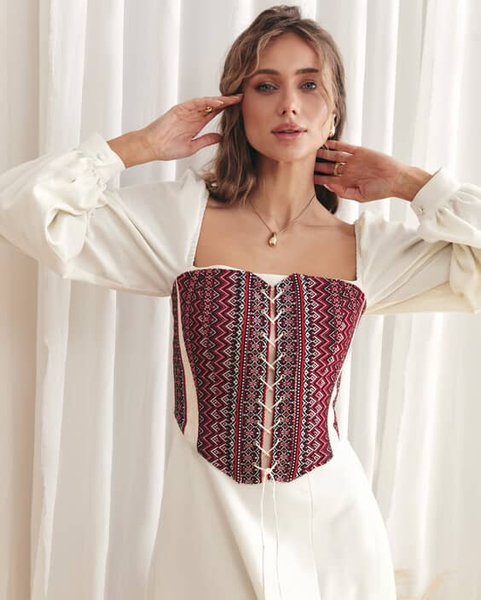 день вышиванки, модные вышиванки, вышиванка 2025