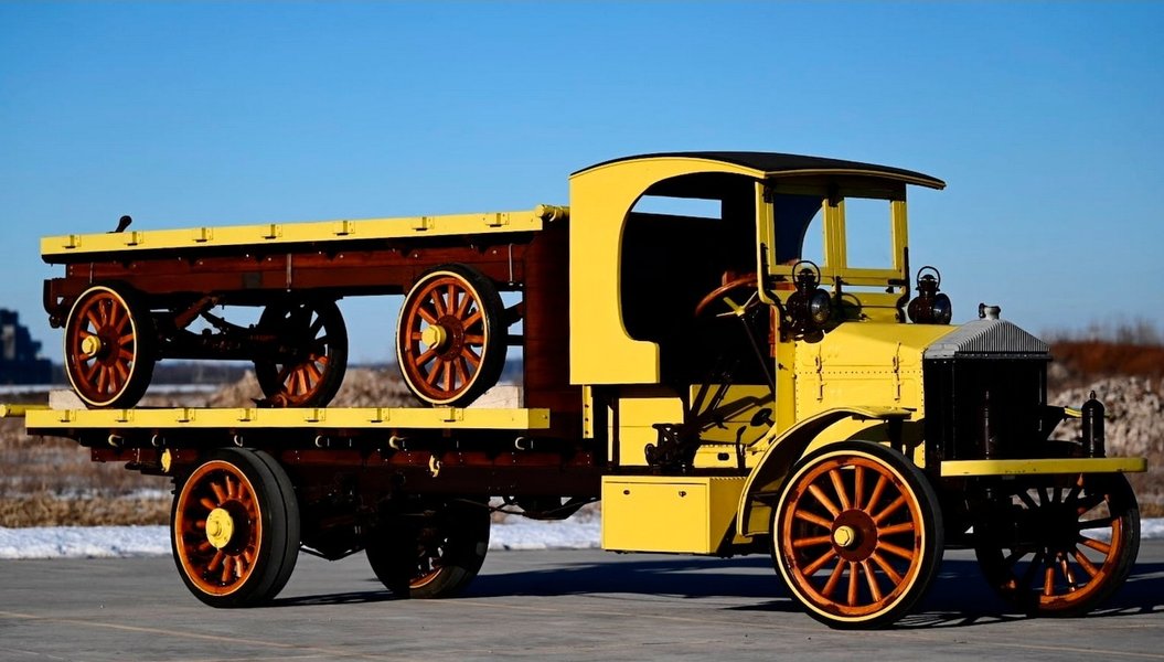 коллекция авто, грузовые автомобили, ретро-автомобили, Peterbilt 260GD, Ford AA