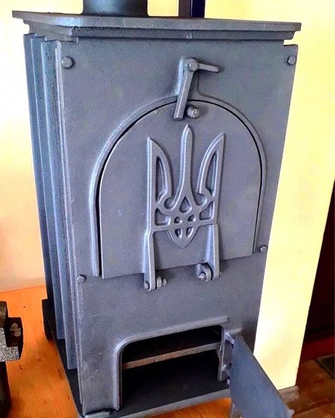 піч, буржуйка, тризуб, буржуйки для дому, буржуйки на дровах тривалого горіння, пічка буржуйка, сучасні буржуйки для дому, буржуйка на дровах, купити буржуйку бу, види буржуйок, як працює буржуйка, булер'ян, пекти булер'ян, буржуйка