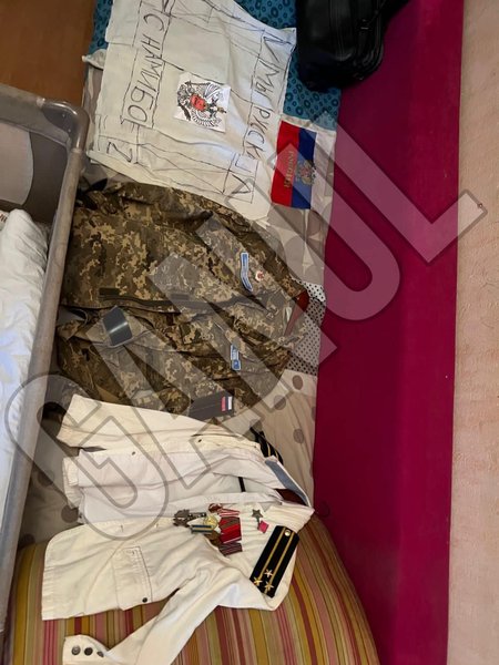 Вещи, найденные у него дома