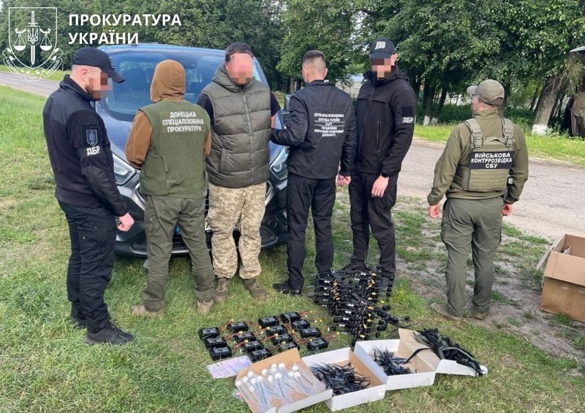 затриманий та правоохоронці у справі дронів Генерал Черешня, 8 червня