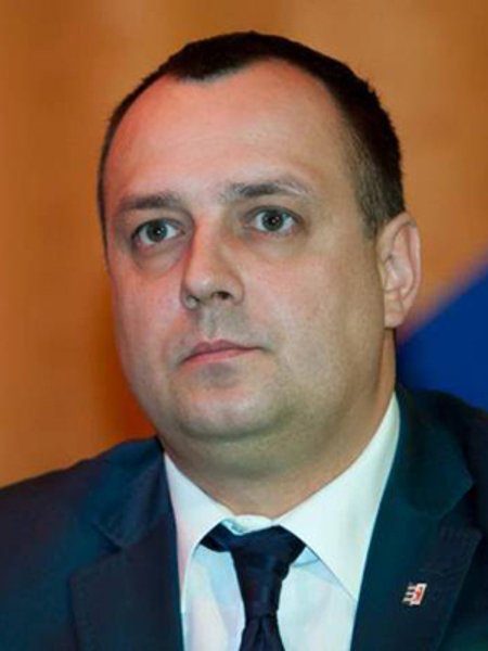 

Владимир Чубирко: Президентская партия в Закарпатье превратилась в болото, работать в котором Москаль вряд ли сможет
