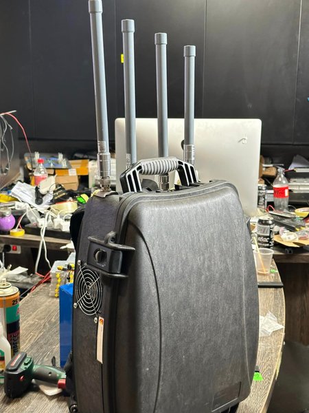 защита от дронов, защитные дроны