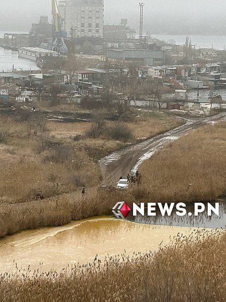 Южный Буг, масло в Южном Буге