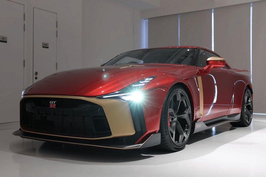 Nissan GT-R50 Italdesign