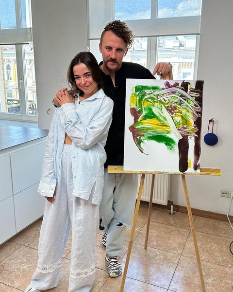 Соня Морозюк со звездами