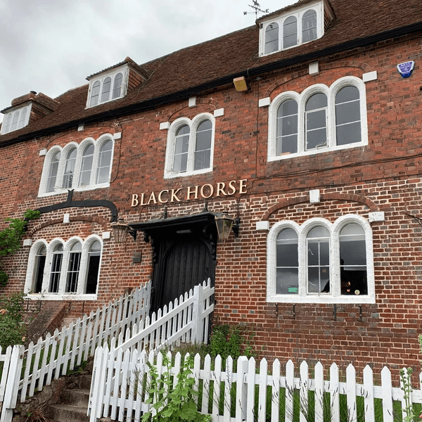 Село в Англії, Плаклі, село з привидами, тихе село, село потрапило в Книгу рекордів Гіннеса, привиди