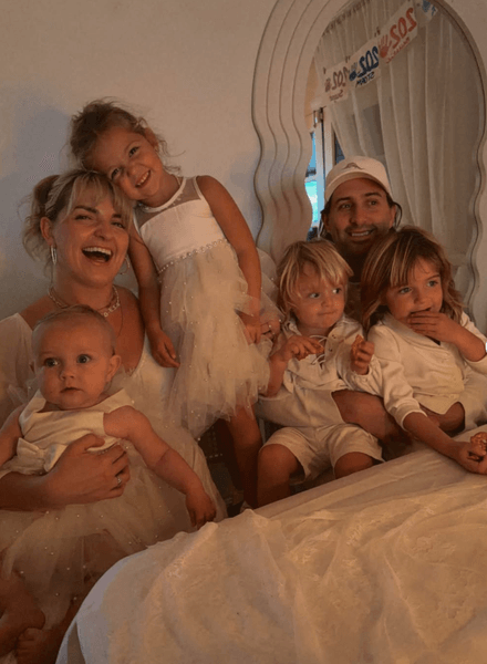 Райдел Фанк с мужем и детьми