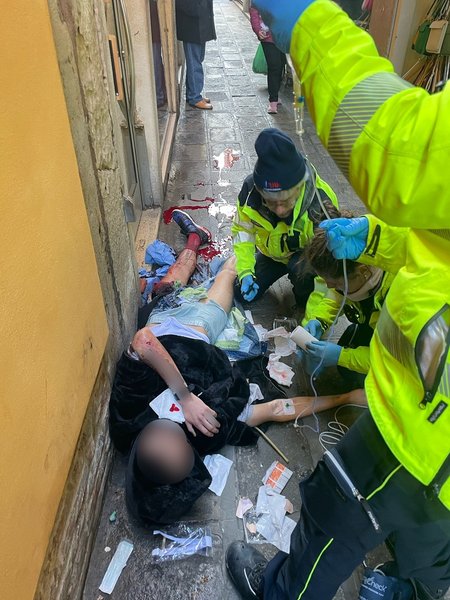 спасение парня в венеции военный