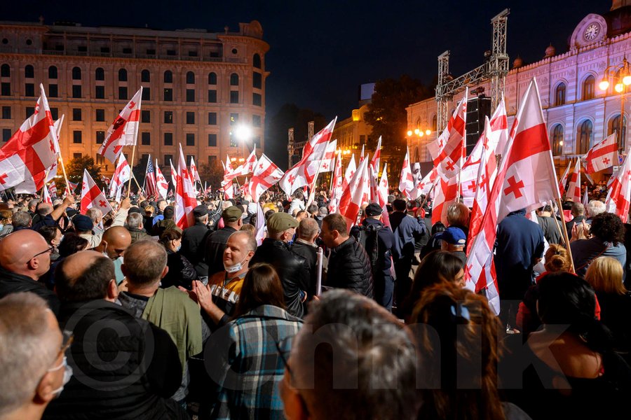 Тбилиси, Саакашвили, протест
