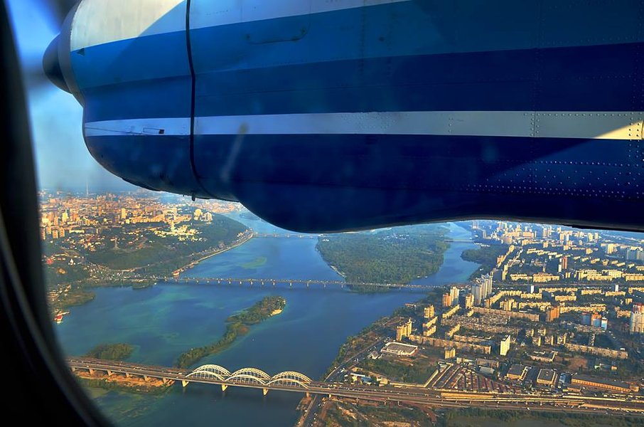 полет, иллюминатор, самолет, Киев