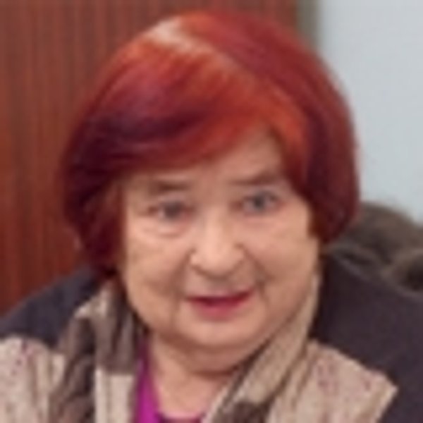 
Зинаида Донар
об обманчивом спокойствии во время войны
