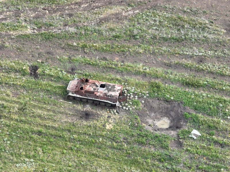 Уничтожена российская техника возле Старомайорского в Донецкой области