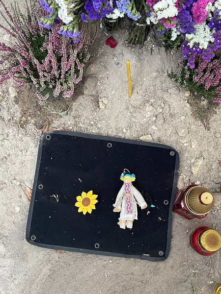 Андрій Джус, пілот, льотчик, могила, вандали, війна РФ проти України, авіакатастрофа