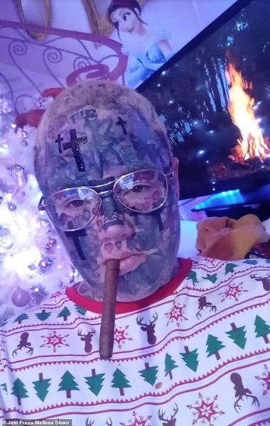 Мелисса Слоан