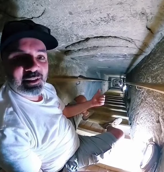 піраміда бент сходи