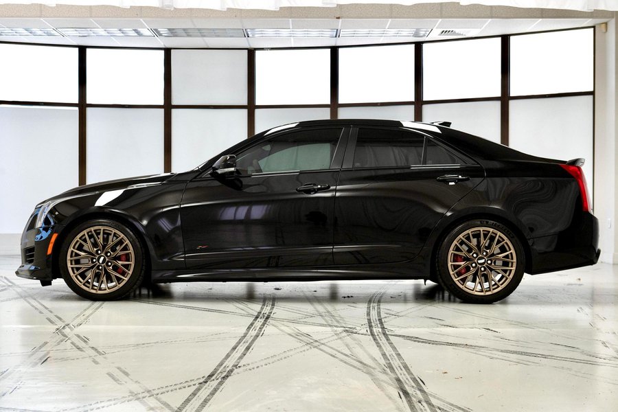 Cadillac ATS-V способен развить 304 км/ч