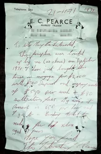 Наследие, семейная реликвия, таинственная записка, послание в камине, курьезы, находки, США, ремонт в доме, фото