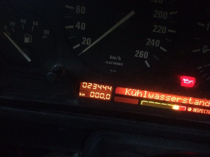 Пробіг BMW становить 23 444 км