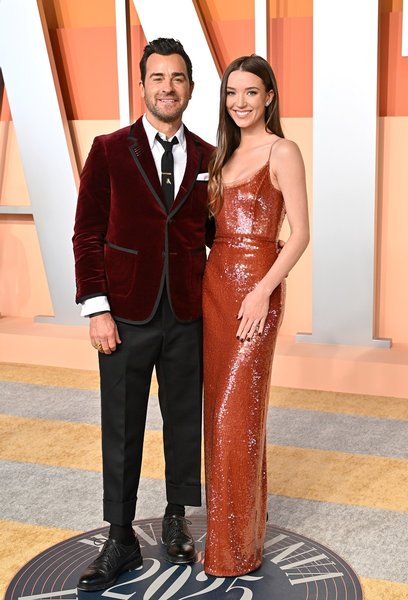 Джастин Теру, Николь Брайдон Блум