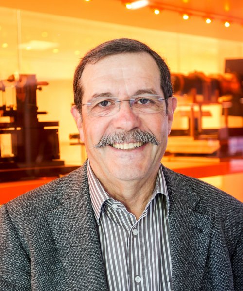 Ален Аспе Ален Аспе