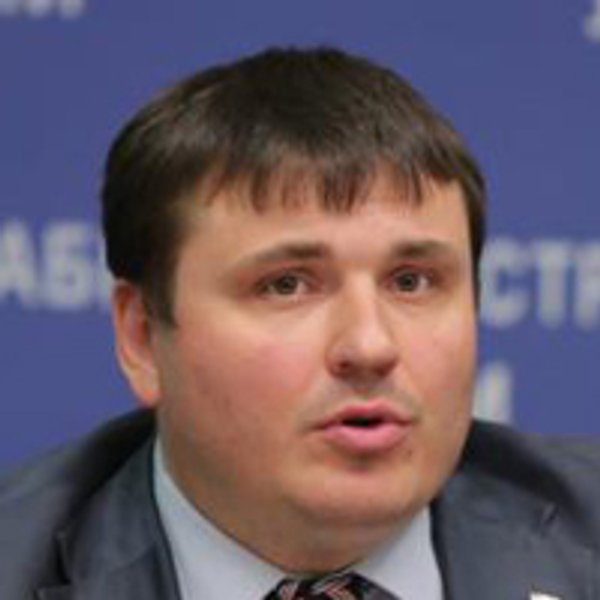 
Юрий Гусев
о том, почему армейские коррупционеры до сих пор на воле
