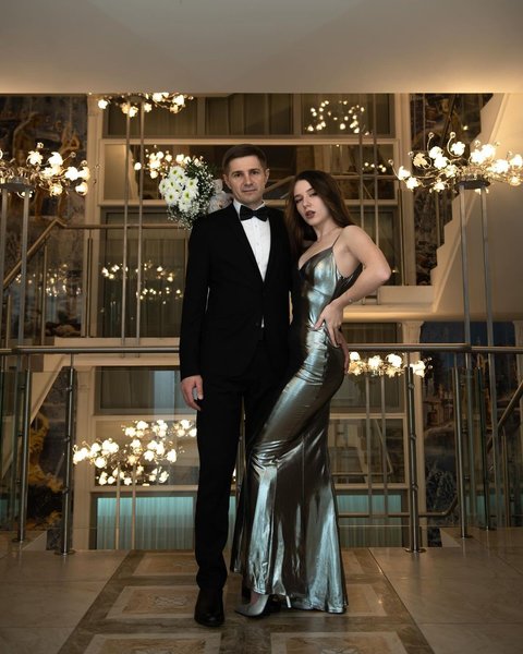 Екатерина Басова, россиянка вышла замуж за своего учителя информатики, любовь, отношения, скандал, Россия, фото, видео