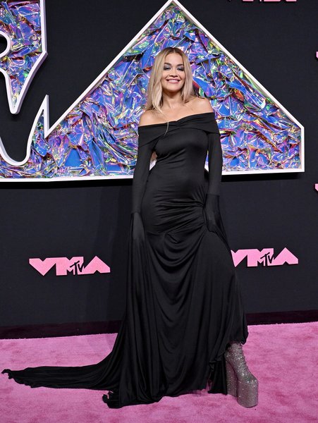 рита ора, MTV Video Music Awards