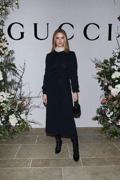 Розі Гантінгтон-Вайтлі