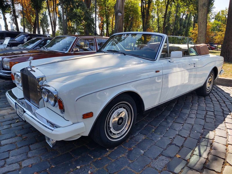 Rolls-Royce Corniche