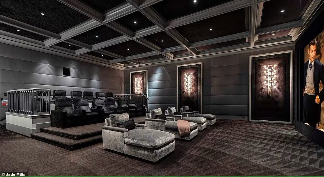 дом спеллинга, аарон спеллинг, особняк, дженнифер лопес, бен аффлек