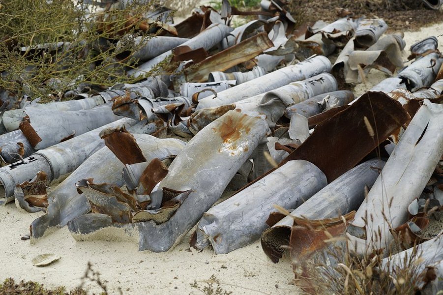 Осколки, склад, армия РФ, Харьков, фото