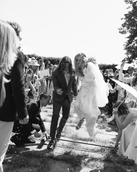 свадьба клары пэджет клара пэджет, черные паруса, актриса, дочь маркиза англси, оскар туттиет