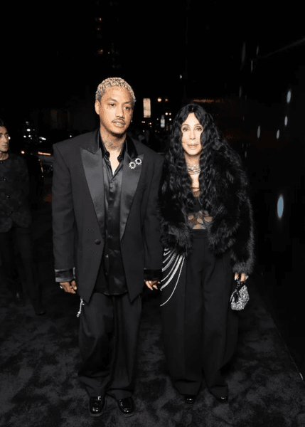 Шер виходить заміж