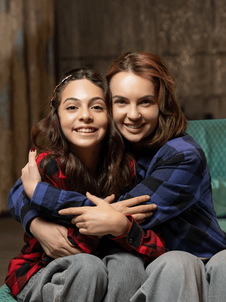 Николь с мамой