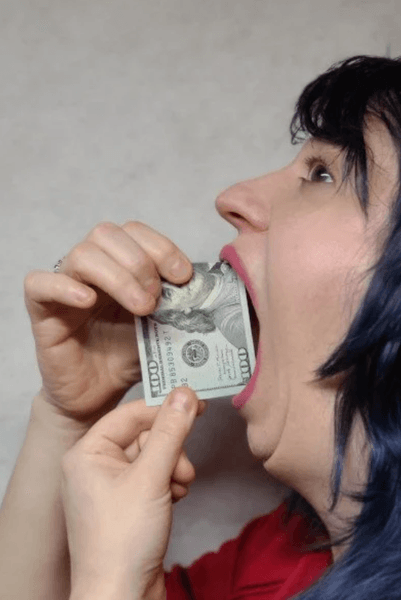 Книга рекордов Гиннеса, достижения, титул, женщина с самым большим ртом на планете, интересности