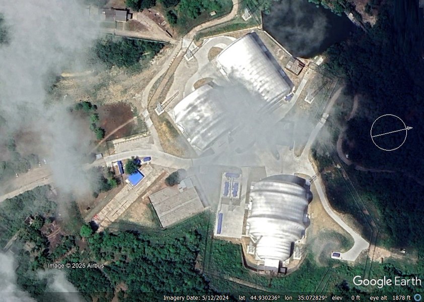 Супутникове фото об'єкта Феодосія-13 в Криму, H.I. Sutton