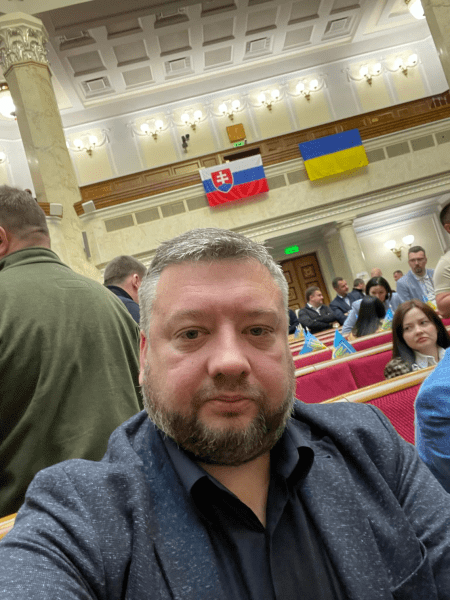 Нардеп Алексей Кузнецов Нардепа Алексея Кузнецова могли разоблачить НАБУ и САП на взятке