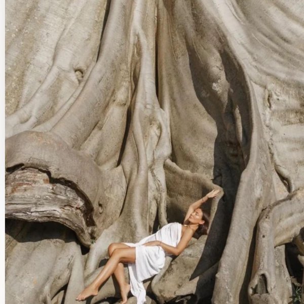 Россиянка, Луиза Косых, фотосессия, священное дерево