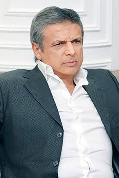 

Торговый властелин. Вагифа Алиева с Фирташем связывают совместные проекты: "Мандарин плаза" и бизнес-центр "Парус"
