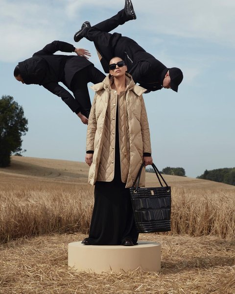 ірина шейк, модні тренди, тренди осені, тренди зими 2022, модний пуховик